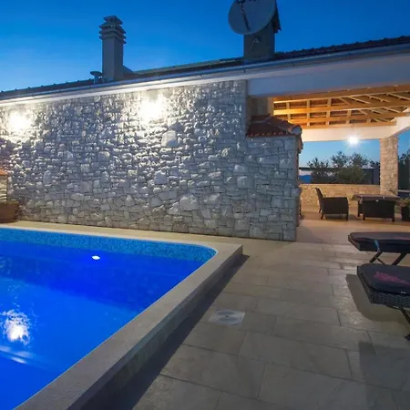 House Martina Vela Luka