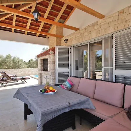 Gasthof House Martina *