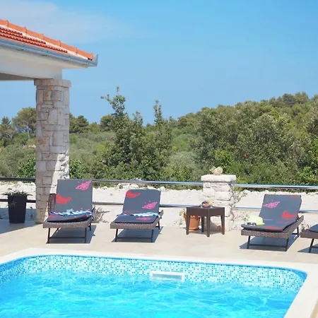 Gasthof House Martina *