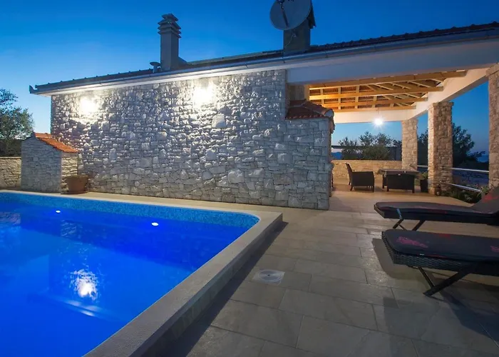 House Martina Vela Luka